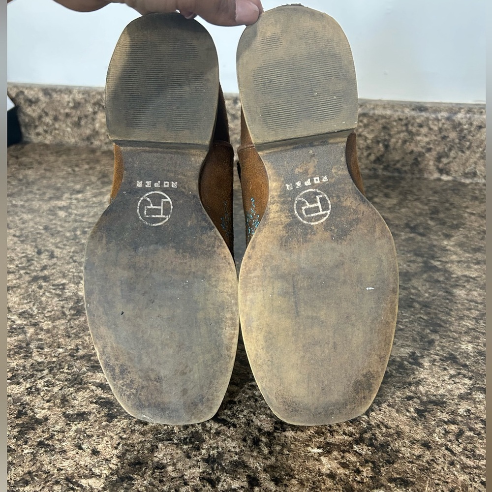 LITTLE GIRLS COGNAC FAUX LEATHER SQUARE TOE - Picture 4 of 7